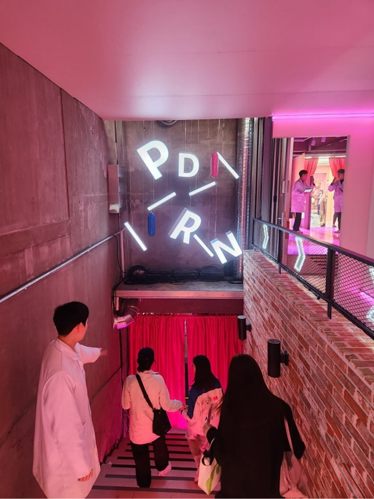 https://www.creativemore.co.kr/data/editor/2505/7bbdfbc4a1ce1b77bd935773232151a9_1747190364_7492.png